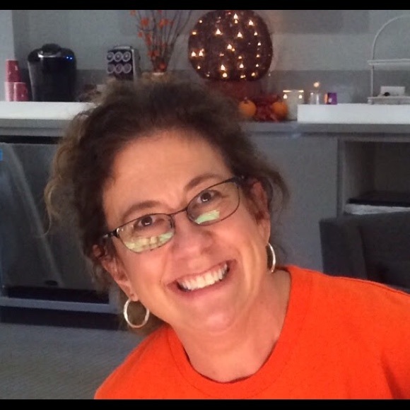 Meet your Posher, Elizabeth - Picture 1 of 1